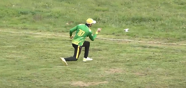 Brilliant! Hassan takes a one-handed catch to send Gurpreet packing