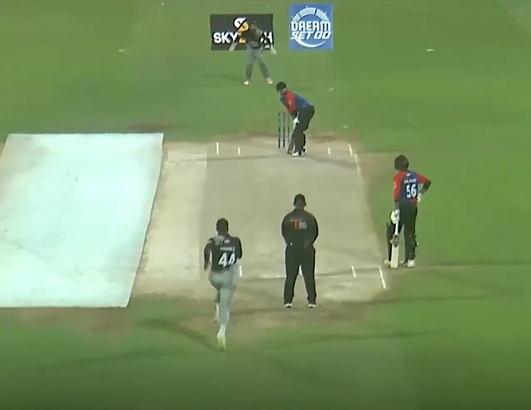 The Vision Shipping clinch opener by a mammoth 80 runs win