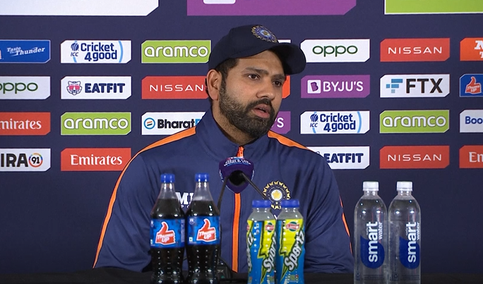 Rohit hails Kohli as India beat rivals Pakistan in T20 thriller