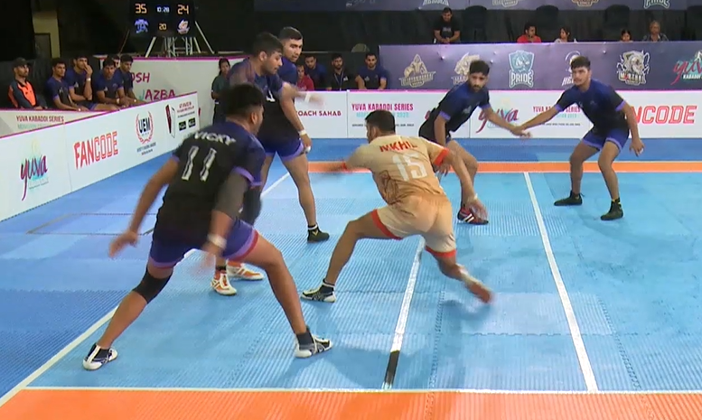 Match 92: Best Defender – Nitesh Kumar