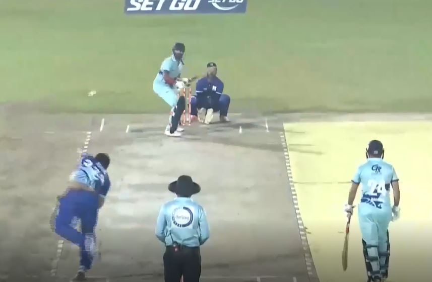 Strikers thrash Lions by 8 wickets in a low-scoring contest