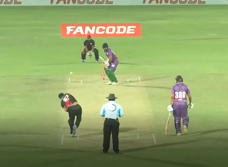 Volts batter sloppy Kings by 7 wickets