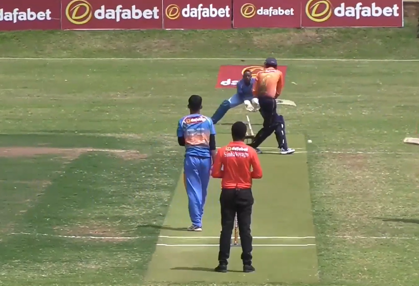 3 for 12! Faizal plays a top spell for Challengers