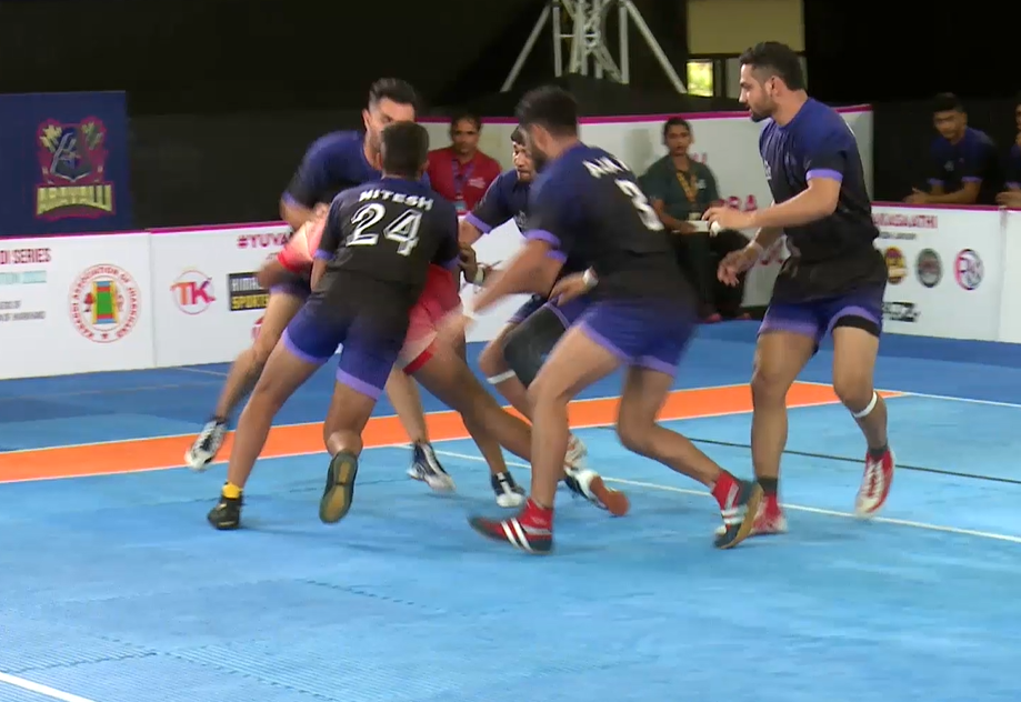 Match 95: Best Defender – Nitesh Kumar