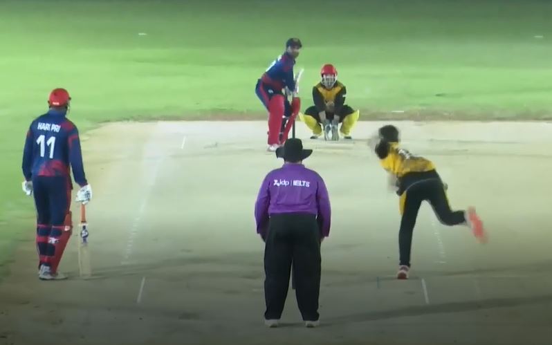 3 for 8! Basir Khan dismantles Ceylinco Express CC