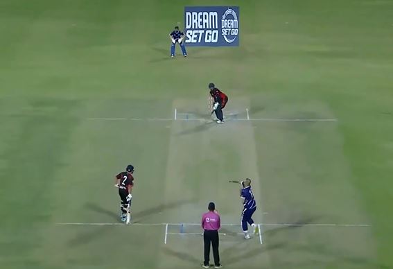 4 Fours, 5 Sixes! Kail's magnificent knock of 60 off 31