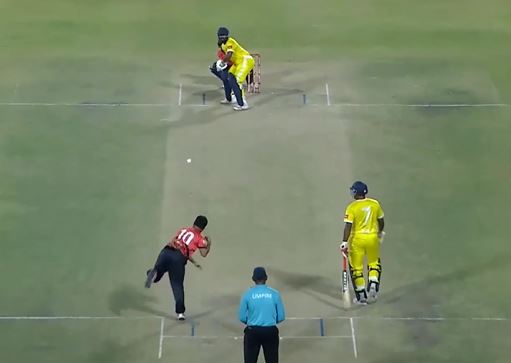 Aqil's valiant 3-fer wins it for Busters