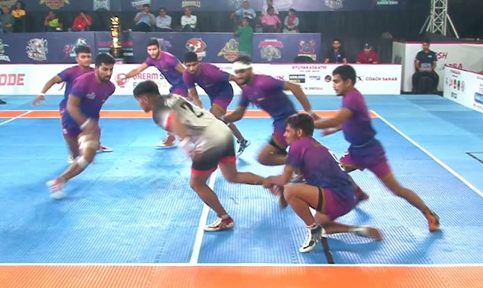 Match 122: Best Defender – Lokesh Ghosliya