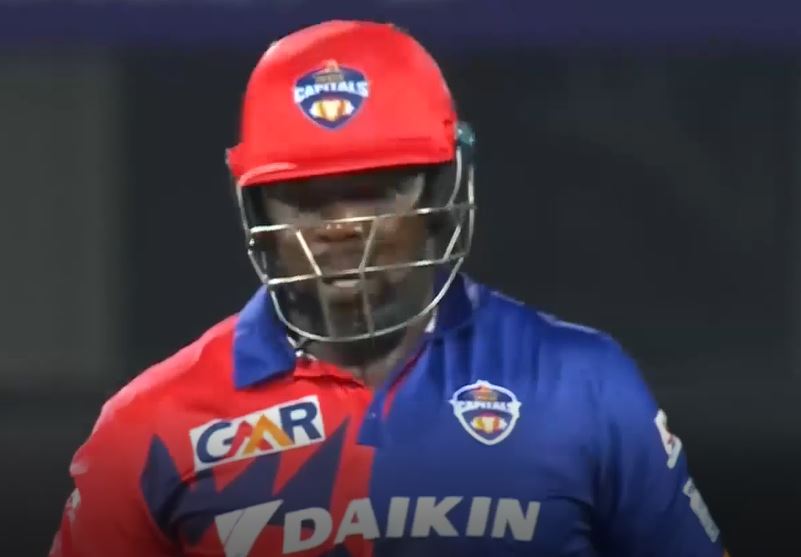 8 Fours, 2 Sixes! Gutsy Masakadza gets Capitals into top gear