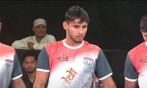 Match 111: Best Defender – Rahul Kalirawna