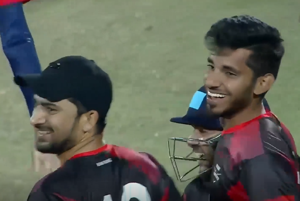 4/2! Titans fall to Wasim Ali's wizardry