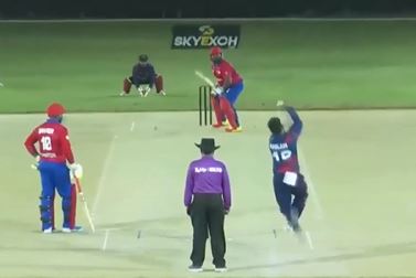 52 off 28! Farook helps Saipem put up 193