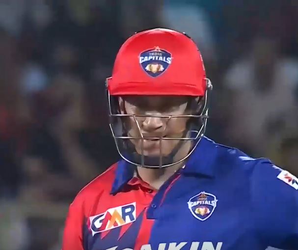 Ross Taylor's quickfire 51 helps Capitals reach 183