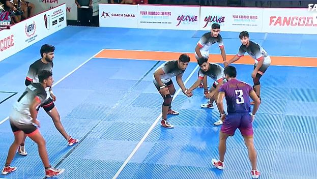 Arrows pip Magnets in a neck and neck contest