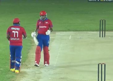 5 Fours, 4 Sixes! Farook's goes berserk on Al Hajery bowlers