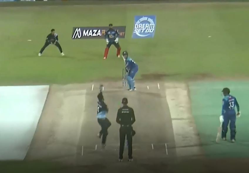 Marine crush Starlets by 8 wickets