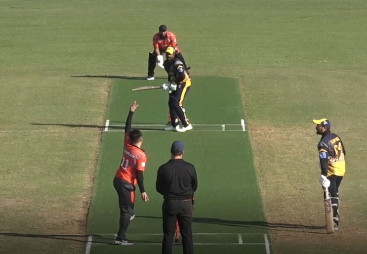 Crusaders secure an easy win, thrash United by 28 runs