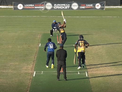 Bowlers shine as Crusaders crush Knights by 5 wickets