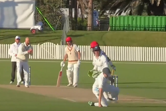 Nathan Lyon spins his web against SAU with a 3-fer