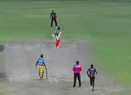 3 sixes, 3 fours! Goolie smashes 39 off 20 balls