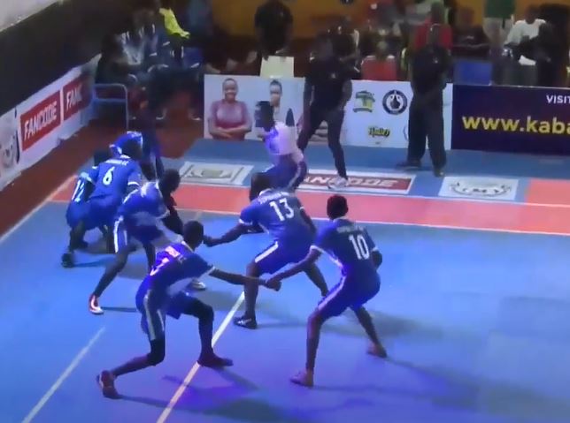 Superior secure an easy win, beat Jaguars by 14 points