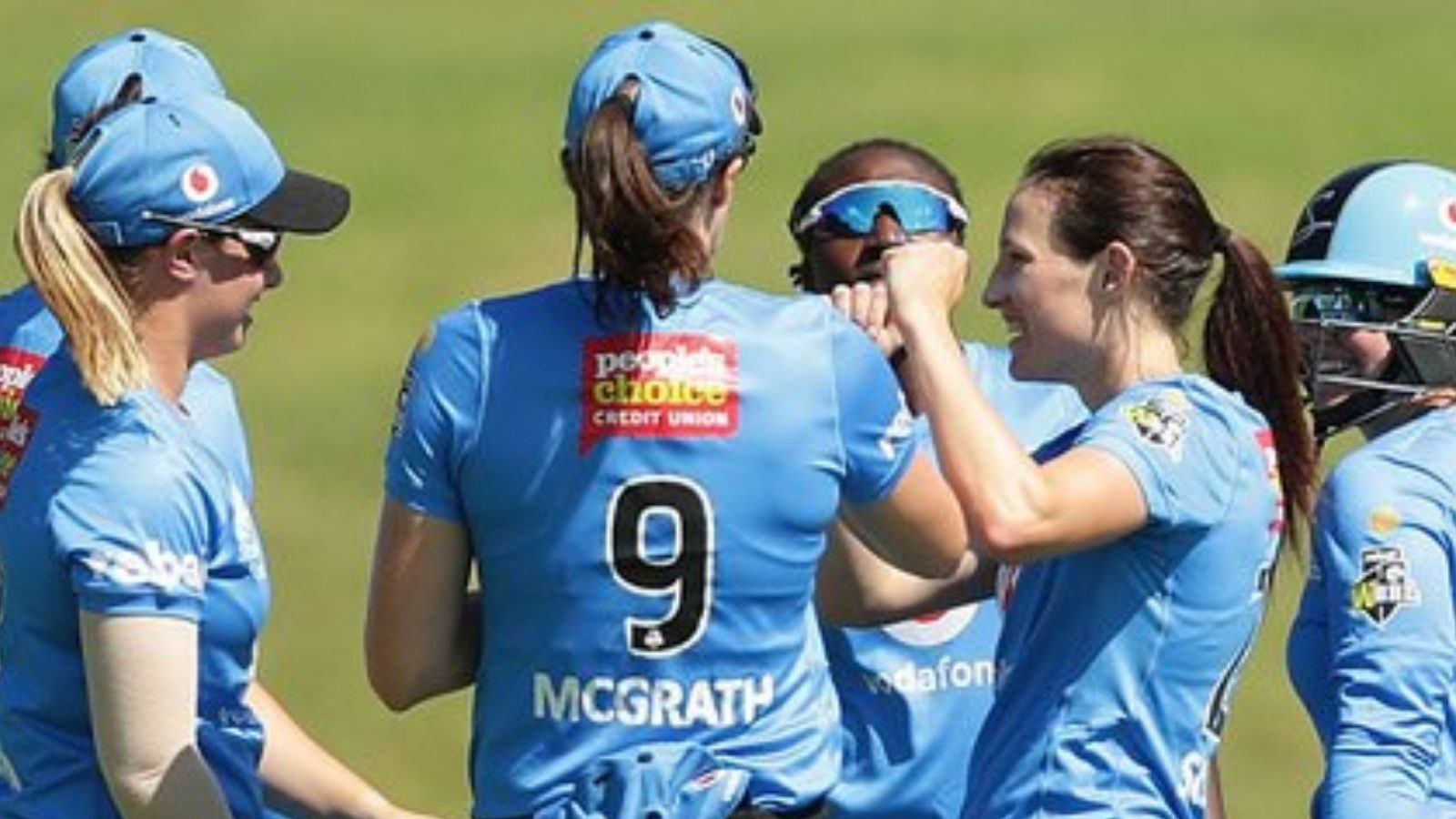 Final: Strikers clinch thriller against Sixers to lift the WBBL trophy