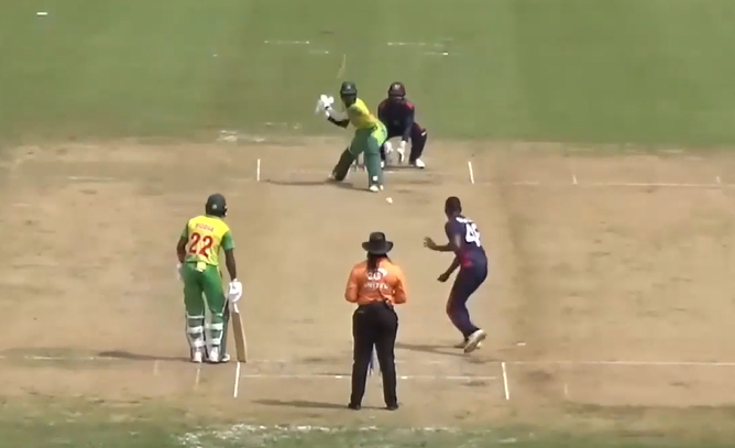 Sensational! Alick Athanaze plays 140-run knock