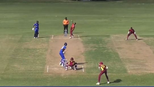 9 Fours, 4 Sixes! Chase's swashbuckling knock of 86