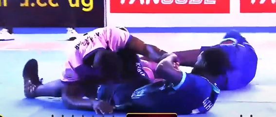 Colothians outplay War Jaguars to register 72-51 win