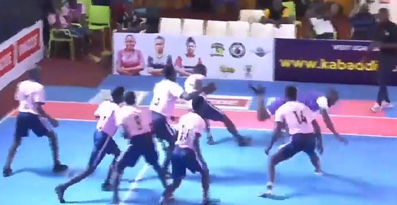 Super Bullets beat War Jaguars in a close contest