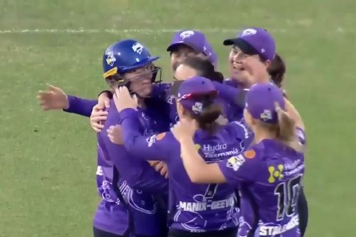 Hurricanes pip Renegades in a low-scoring contest