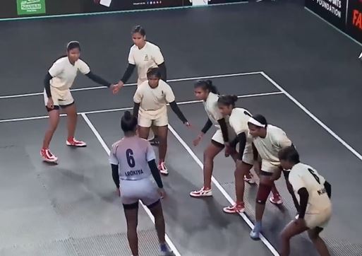 Slayers breeze past Goldstrikers 24-18