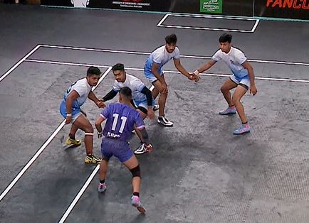 Kunal impresses with his spectacular raids