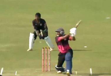 53 Off 34! Vimal Tandel shows his class