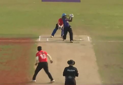 Karthigesan's 3-fer wins it for Pondicherry South