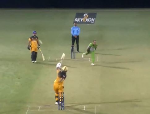 Tariq's 3-fer goes in vain as Karwan beat Lions