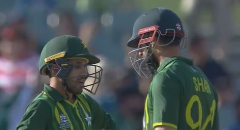PAK sail past BAN by 5 wickets to enter semifinals