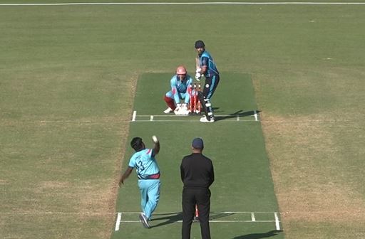 Kumaran steals the show with his 4-fer