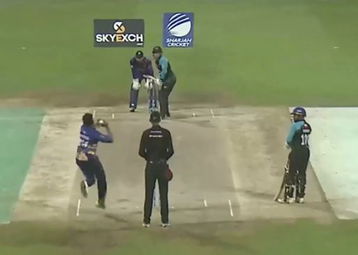 Mattress seal whopping 98-run win over Stallions