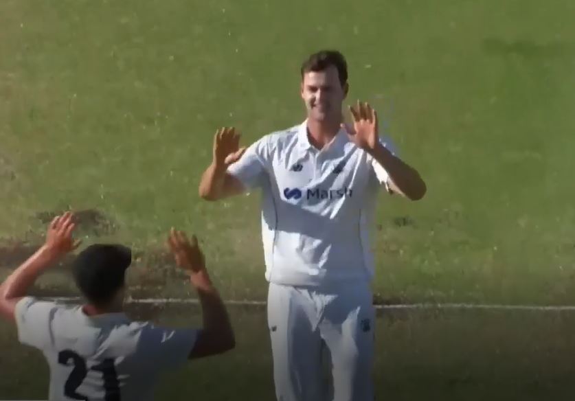 Accurate Kelly jolts South Australia innings with a 4-fer
