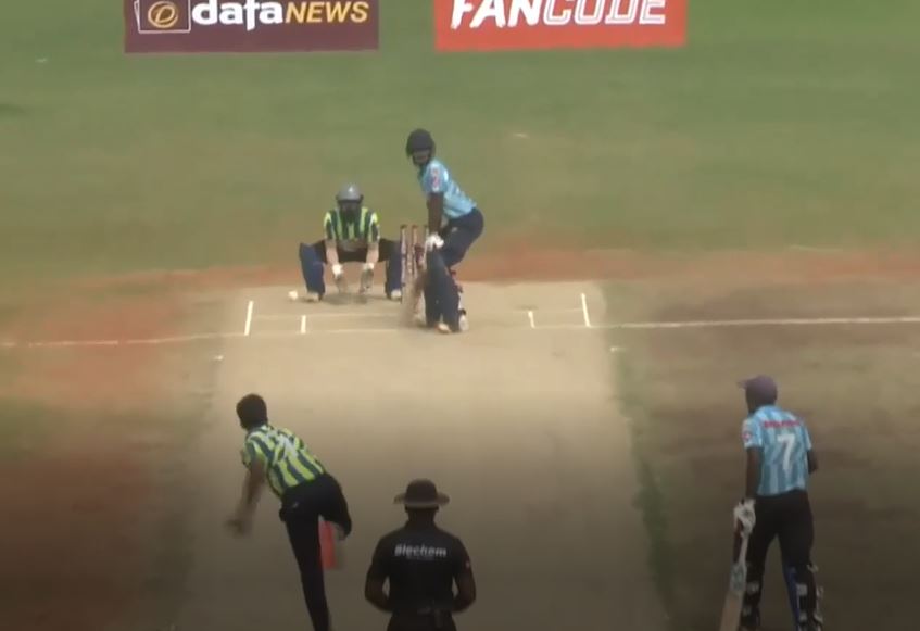 3 for 13! Saju Chothan dents North XI