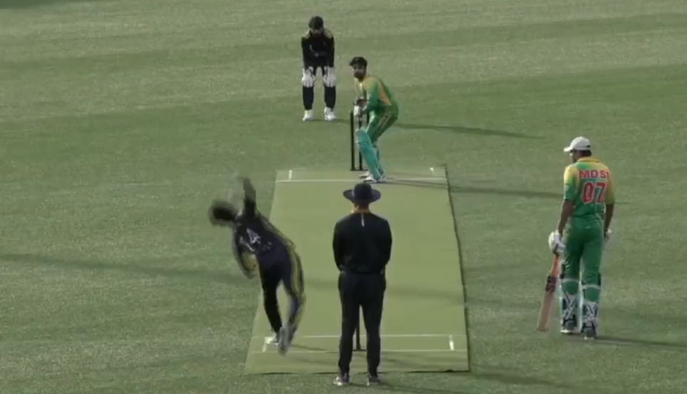 6666! Aqeel Ansar reaches fifty in style