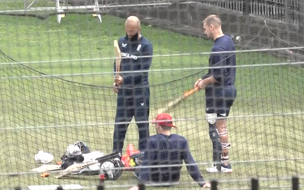 Mark Wood joins English den in the nets ahead of WC Final