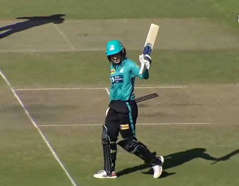 64 Off 46! Redmayne gives a good start to Heat
