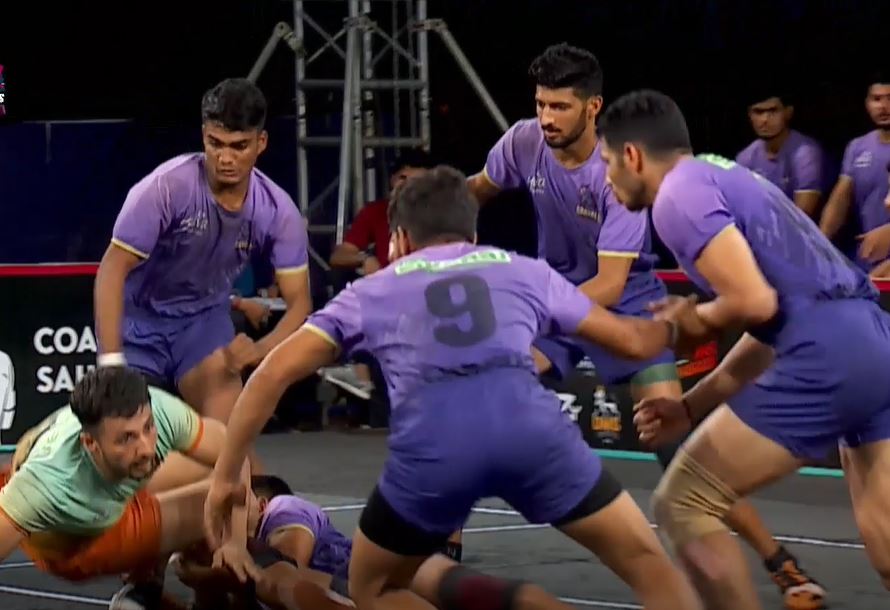 Rajendra Bhakar and Lokesh Lokesh Ghosliya wins it for Arrows