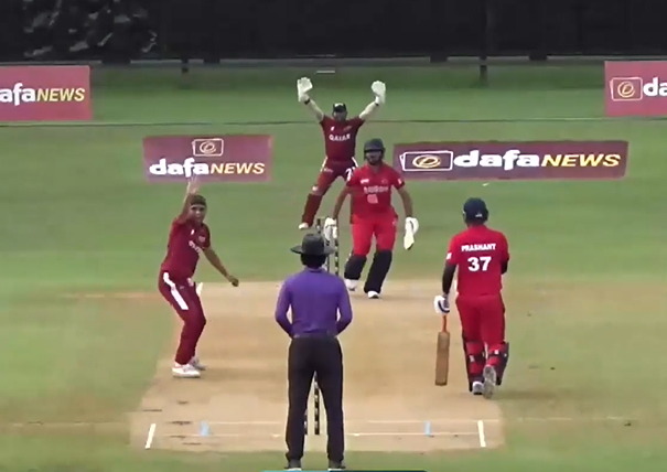 Ikramullah's 3-fer gives hope to Qatar