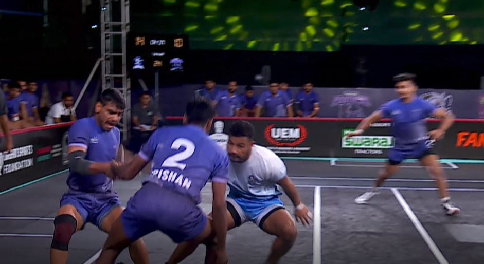 12 Successful Raids! Karambir Thakur dismantles Panthers' defence