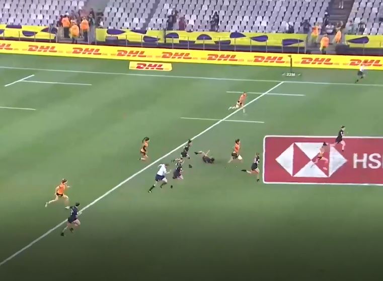 Clinical New Zealand thrash Australia by 17 points