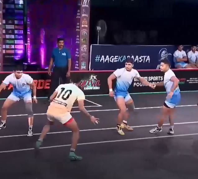 Heroes edge past Veerans by 4 points in an entrancing clash