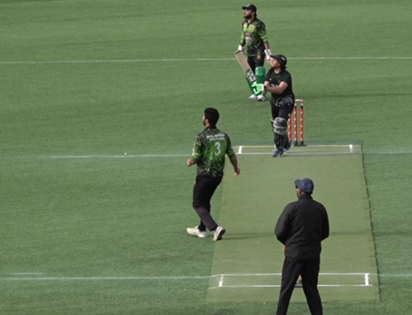 3-fer! Saqib Javed rips through Tigers' batting lineup